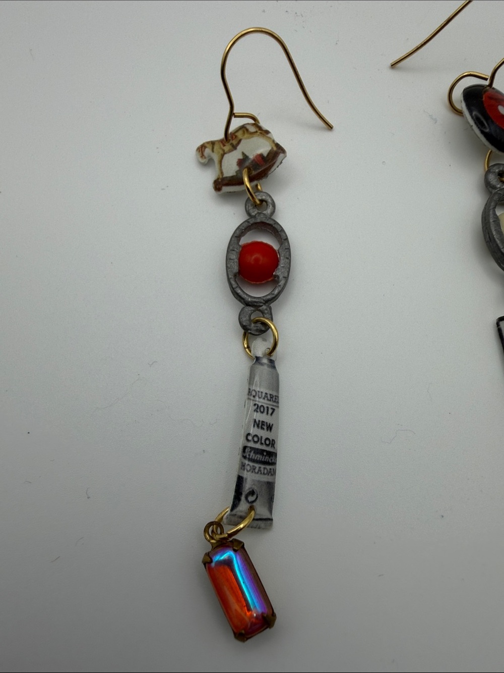 Haricot Vert - Asymmetrical Charm Drop Earrings in Multicolor - Picture 4 of 4